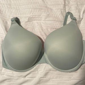 VS PINK Wear Everywhere Push Up Bra NWOT!